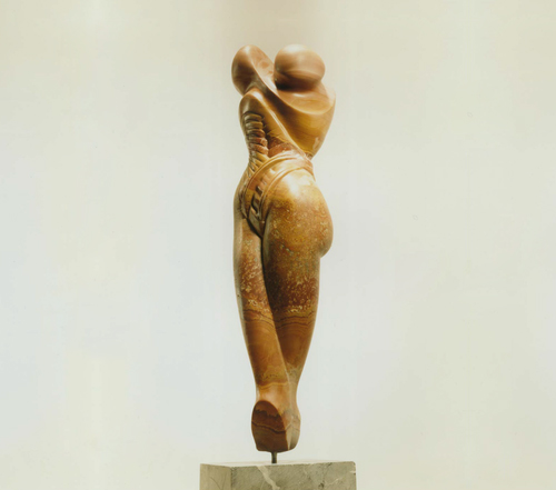Karl_GECKLER_Femur_SOLD femur standing on top of a pedestal